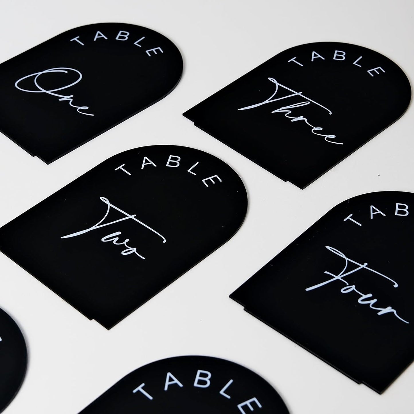 Black Arched Wedding Table Numbers 1-20 with Stands, 5x7 Inch Black Acrylic Arch Sign with Holder, Arch Acrylic Table Numbers for Wedding Reception (1-20, 5"x7")
