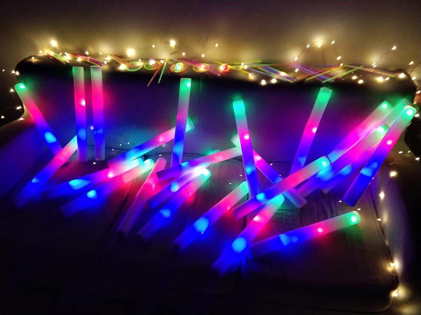 Foam Glow Sticks-200 Pcs Glow in The Dark Party Supplies Light Up Batons Party Favors with 3 Modes Colorful Flashing for Party Wedding Birthday Concert Halloween Christmas