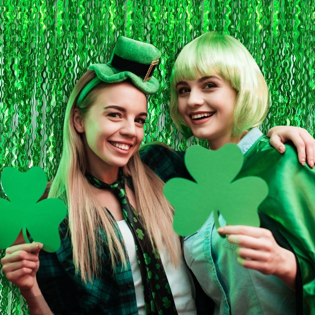Green Foil Fringe Tinsel Curtain Backdrop, 10pcs Green Streamers Party Decorations for Birthday, Dinosaur Parties, Football Party, Jungle Theme, Easter,St Patricks Day, Door Hanging Decor