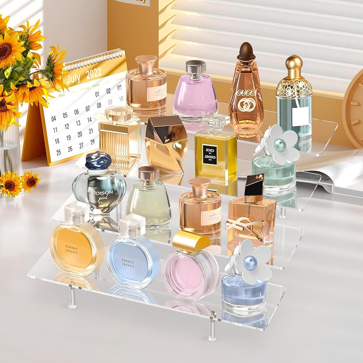 Acrylic Display Riser Stand Shelf Clear 4 Tier Cupcake Stand Perfume Display Holder Figures Desktop Decoration and Organizer Showcase Toys Retail Display Rack Candy Dessert Buffet 4 Steps Collection