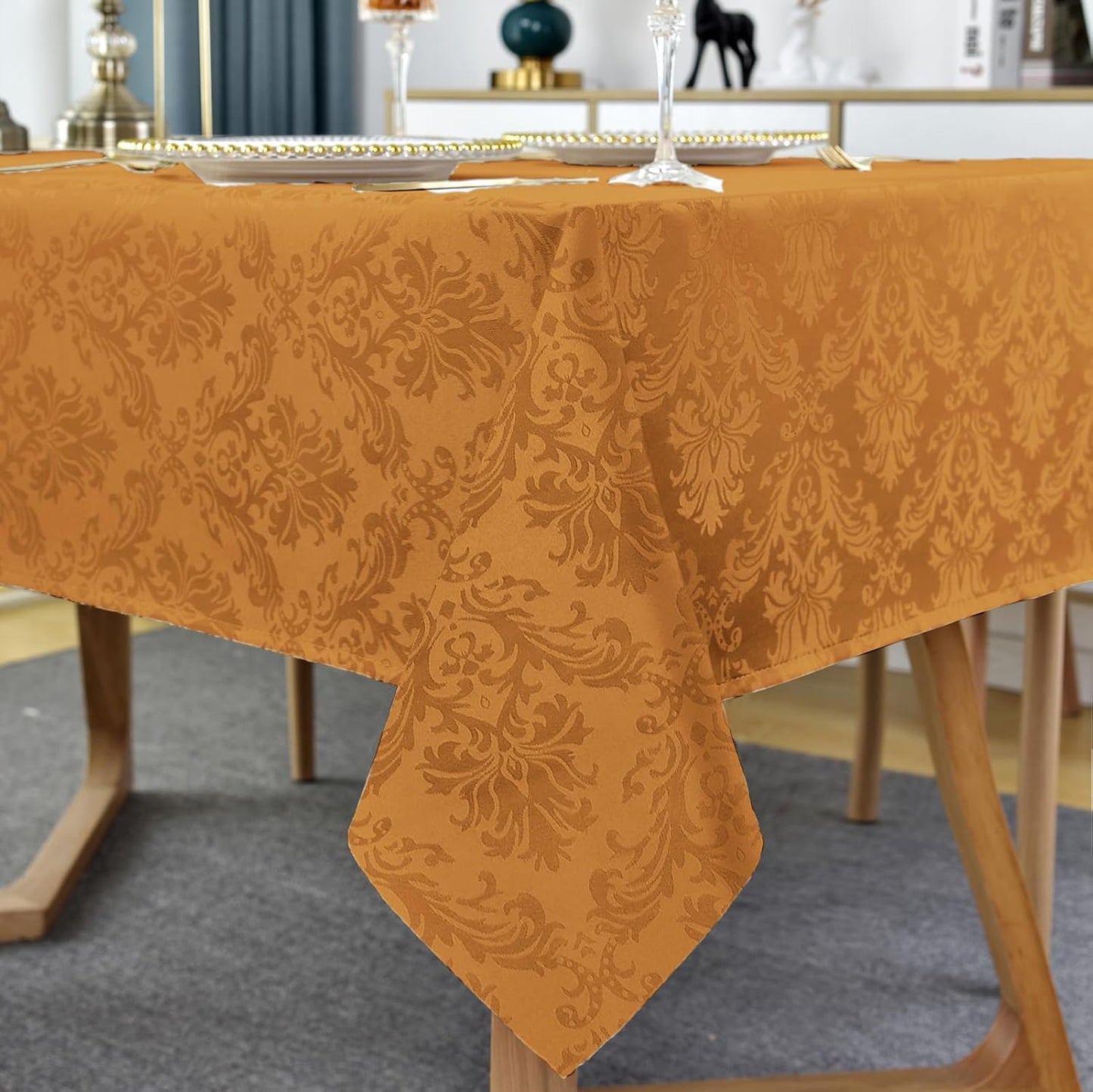 Rectangle Table Cloth - 60 x 84 Inch Brown Jacquard Tablecloths Damask Design Spillproof Wrinkle Resistant Shrinkproof Soft Tablecloth Polyester Oblong Table Cover for Kitchen Dinning Party Tabletop