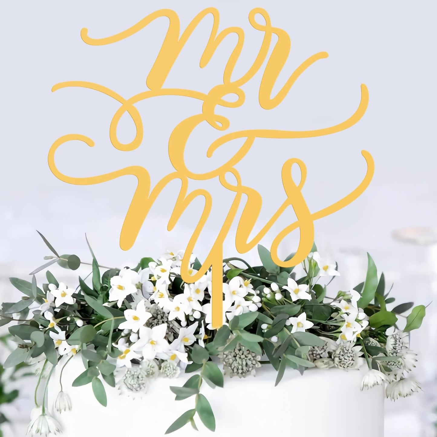 Mr and Mrs Cake Topper - Glitter Gold Acrylic Wedding Cake Decorations, Bride and Groom Cake Pick (Gold)