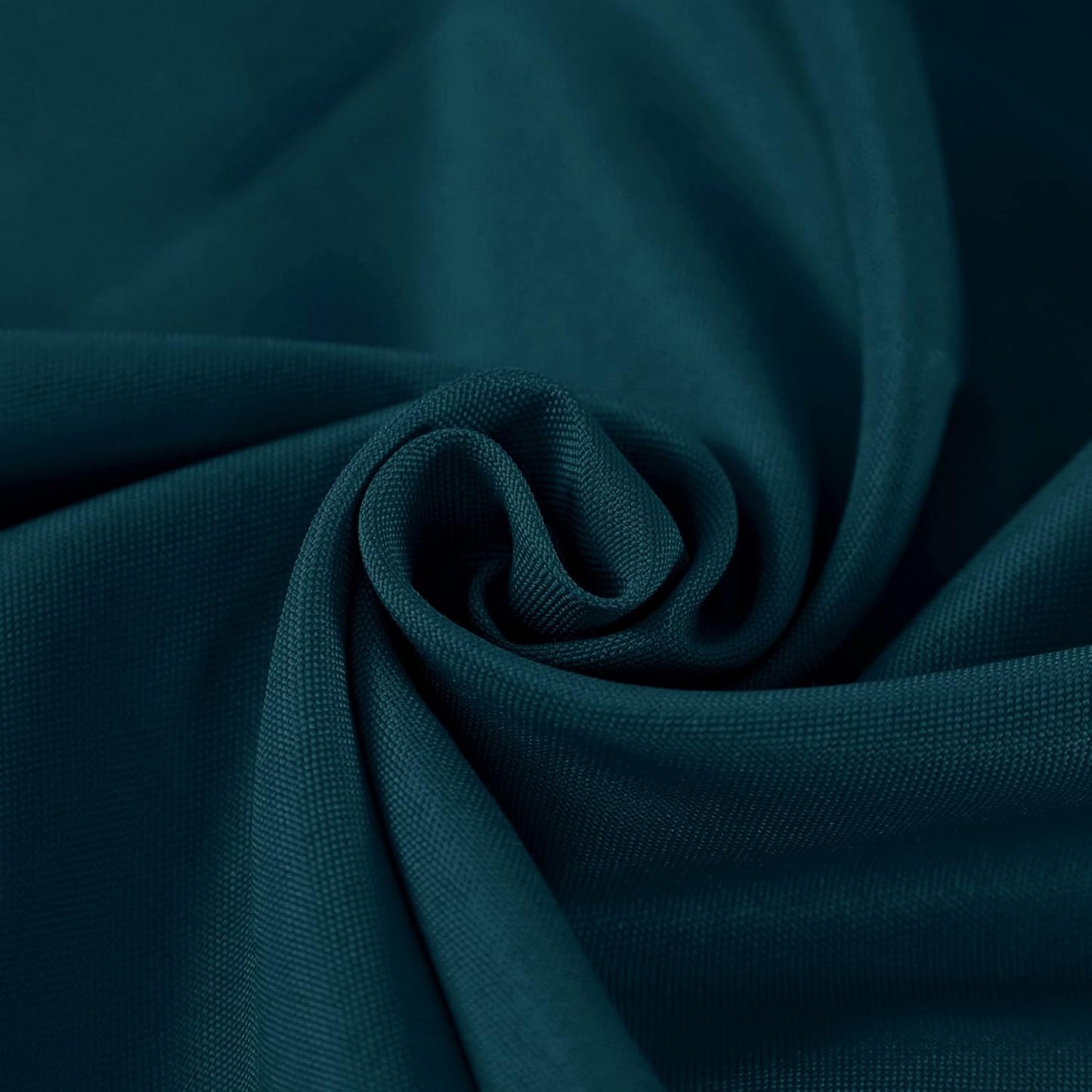Fokitut 2 Pack Waterproof Round Tablecloth, 108 Inch, Stain Resistant and Wrinkle Polyester Table Cloth, Fabric Table Cover for Kitchen Dining, Wedding, Party, Holiday Dinner-Peacock Blue