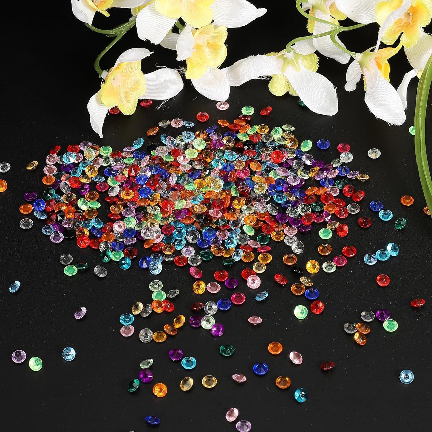 PATIKIL 4000 Pcs Wedding Table Scatter Confetti Crystals 6 mm Acrylic Diamonds Vase Fillers Gems for Table Centerpiece Decorations Party Vase Beads, Date Red