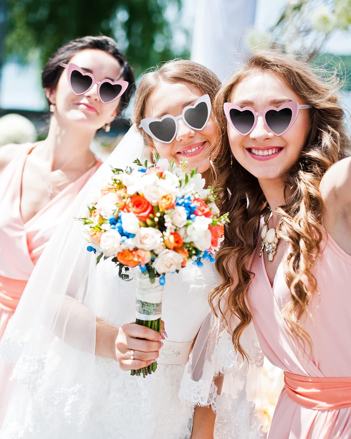 Flutesan 20 Pairs Retro Heart Sunglasses Vintage Cat Eye Heart Glasses Women Bachelorette Bride Sunglasses Bulk
