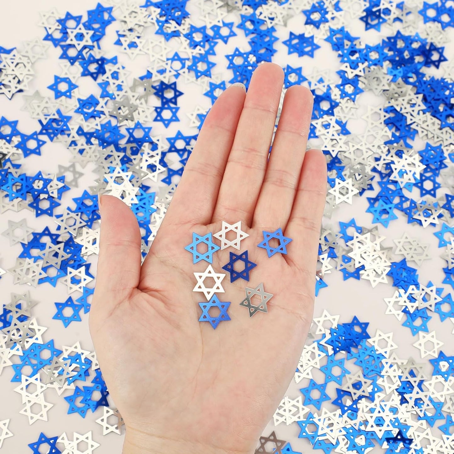 MARFOREVER Star of David Glitter Confetti, Hanukkah Confetti Table Decorations Chanukkah Metallic Foil Blue Silver Chanukkah Sprinkles Sequins Scatter for Jewish Festival Party Supplies Decor