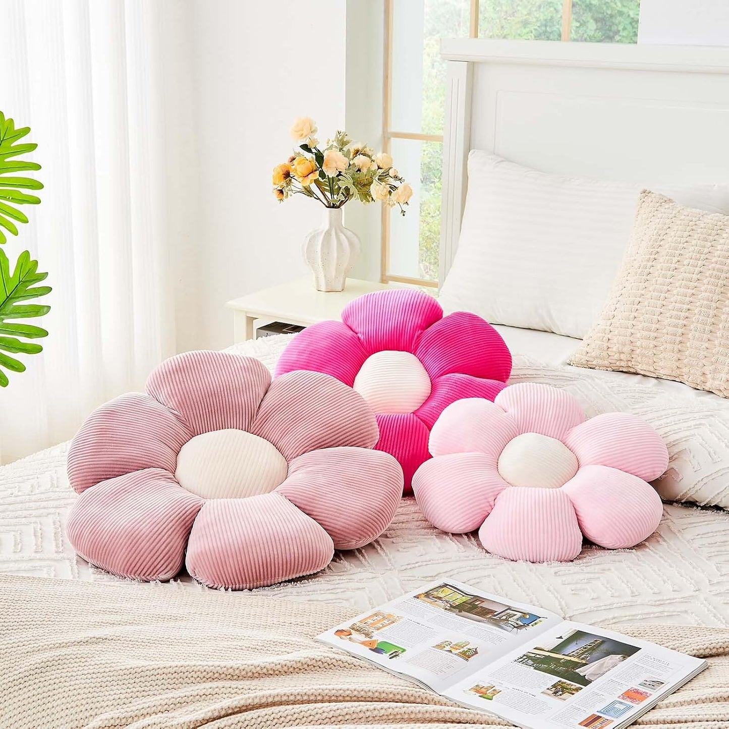 Pink Flower Pillow, 17.7" Cute Flower Shaped Floor Pillow, Aesthetic Floral Plush Daisy Decorative Throw Pillows for Bed Sofa Couch