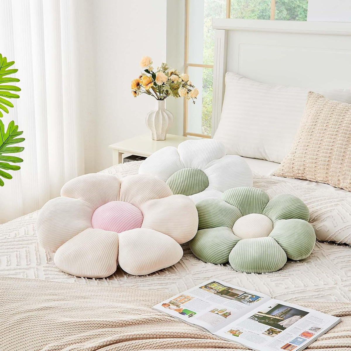 White Flower Pillow, 19.6" Cute Flower Shaped Floor Pillow, Aesthetic Floral Plush Daisy Decorative Throw Pillows for Bed Sofa Couch